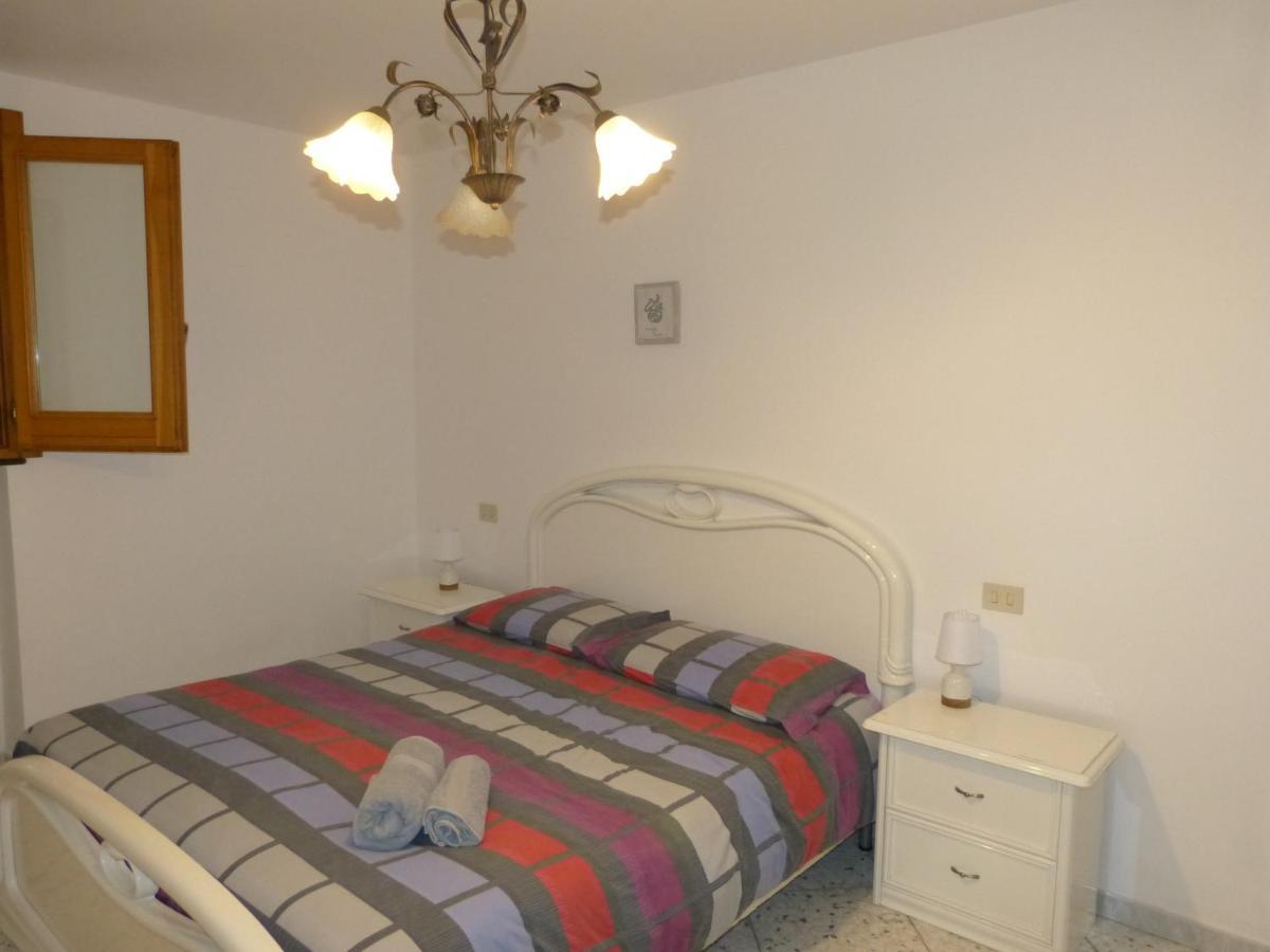 Castro  Casa Vacanze Vincenzo E Rosanna מראה חיצוני תמונה